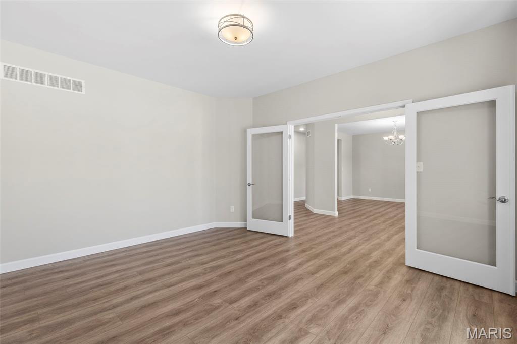 Sulphur Spring - Residential