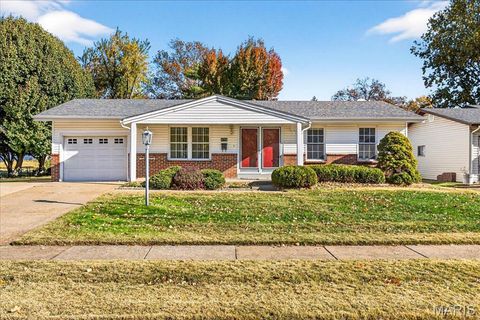 575 Candle Light Lane Hazelwood MO 63042