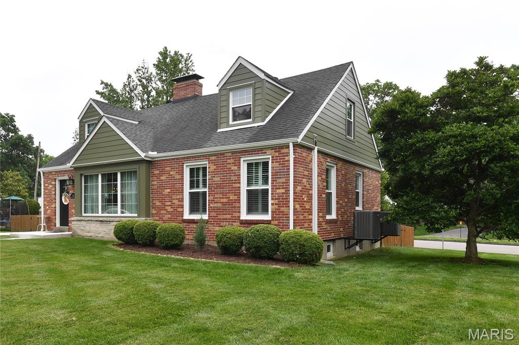 342 Greenleaf Drive