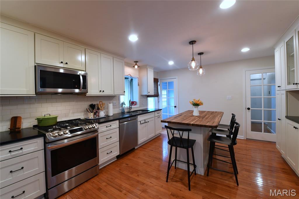 342 Greenleaf Drive