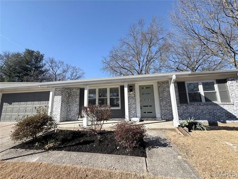 265 Waterford Drive Florissant MO 63033