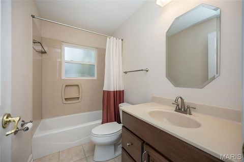 Tiny photo for 135 Greentrails Drive S, Chesterfield, MO 63017 (MLS # 25077646)