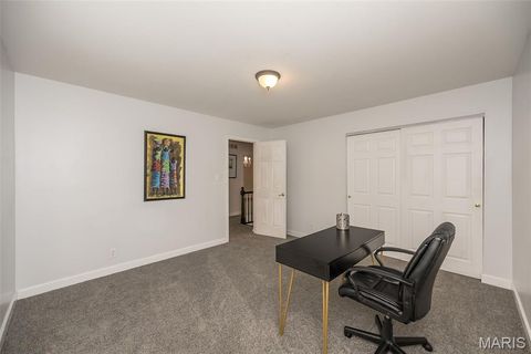 Tiny photo for 135 Greentrails Drive S, Chesterfield, MO 63017 (MLS # 25077646)