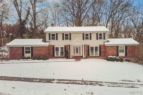 Tiny photo for 135 Greentrails Drive S, Chesterfield, MO 63017 (MLS # 25077646)