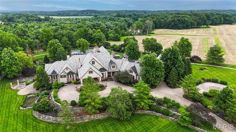 Photo of 4 Slate River Way, Wentzville, MO 63385 (MLS # 25043147)