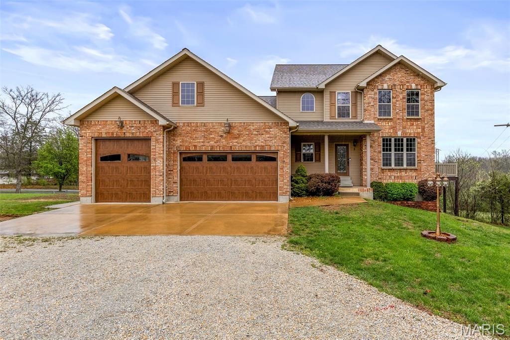 Photo of 3 Caroline Court, De Soto, MO 63020 (MLS # 26019249)