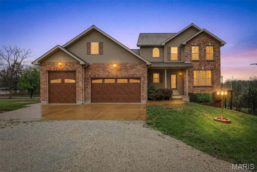 Photo of 3 Caroline Court, De Soto, MO 63020 (MLS # 26019249)