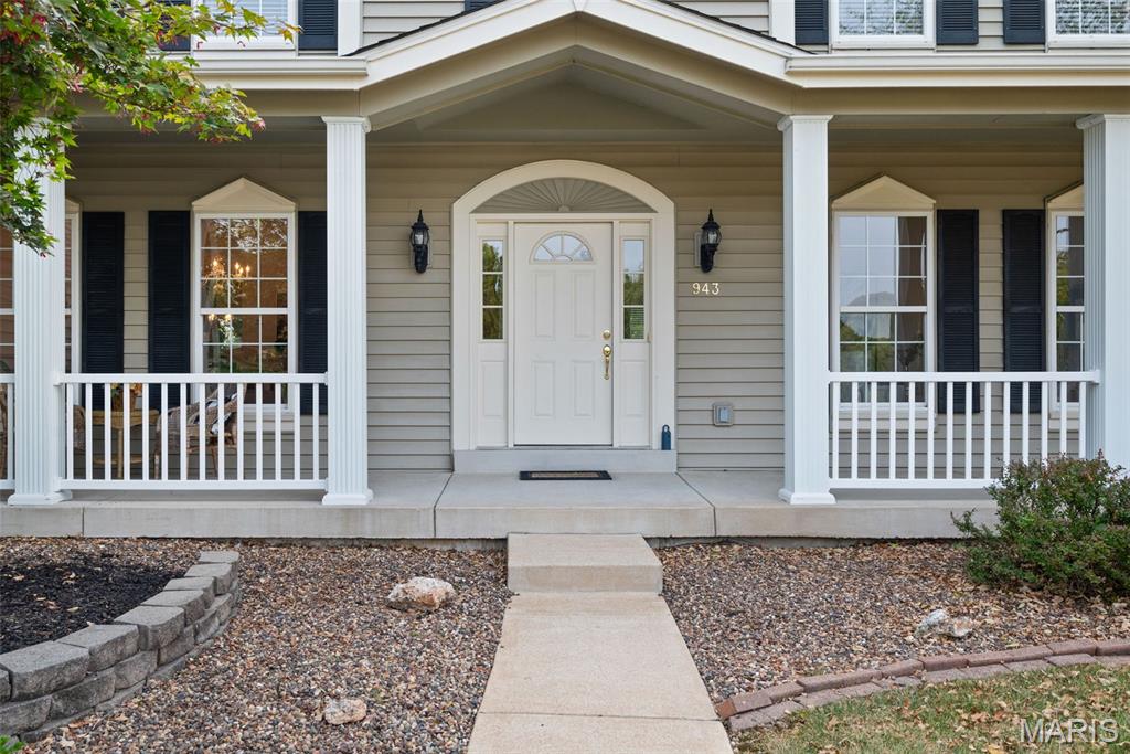 943 Sheffield Forest Court