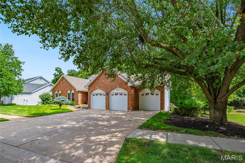 261 Turnberry Place Drive