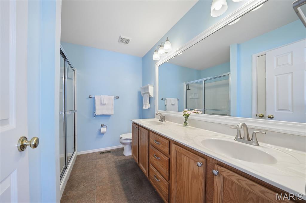 Estates At Parkview One The - Residential