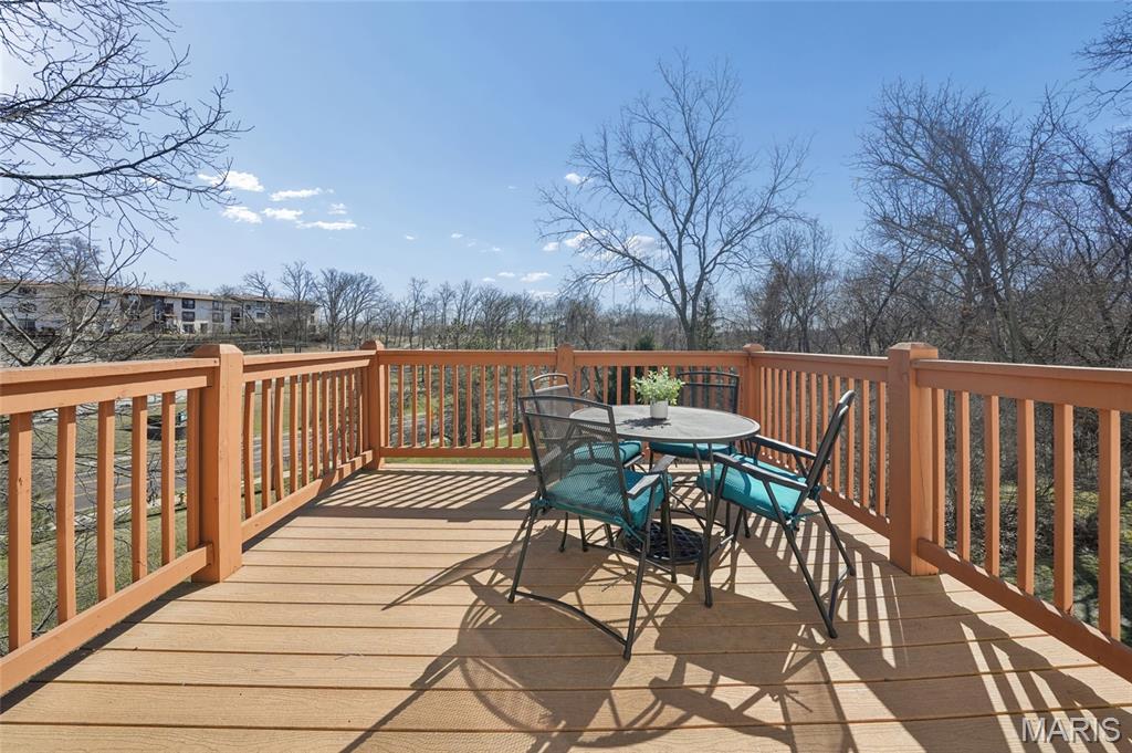 Estates At Parkview One The - Residential