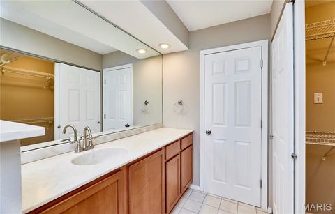 Tiny photo for 927 Claytonbrook Drive #3, Ballwin, MO 63011 (MLS # 25080409)