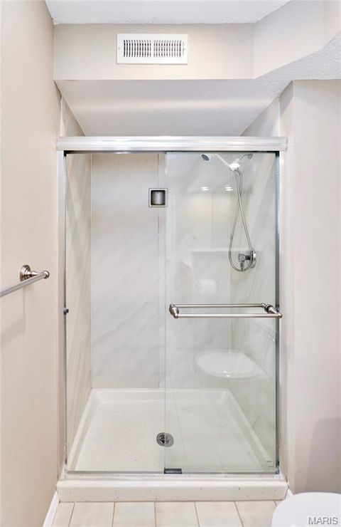 Tiny photo for 927 Claytonbrook Drive #3, Ballwin, MO 63011 (MLS # 25080409)