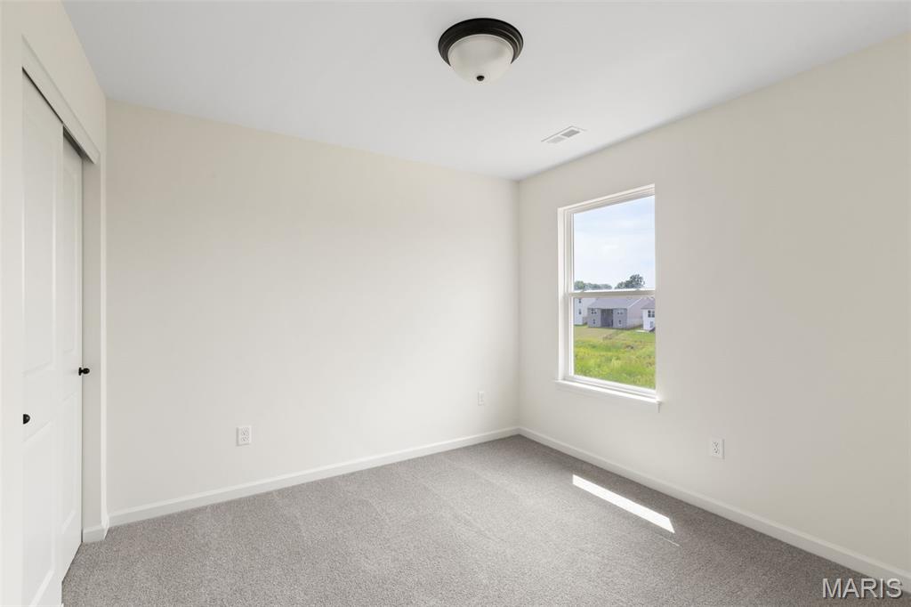 Fox Run 147 - Residential