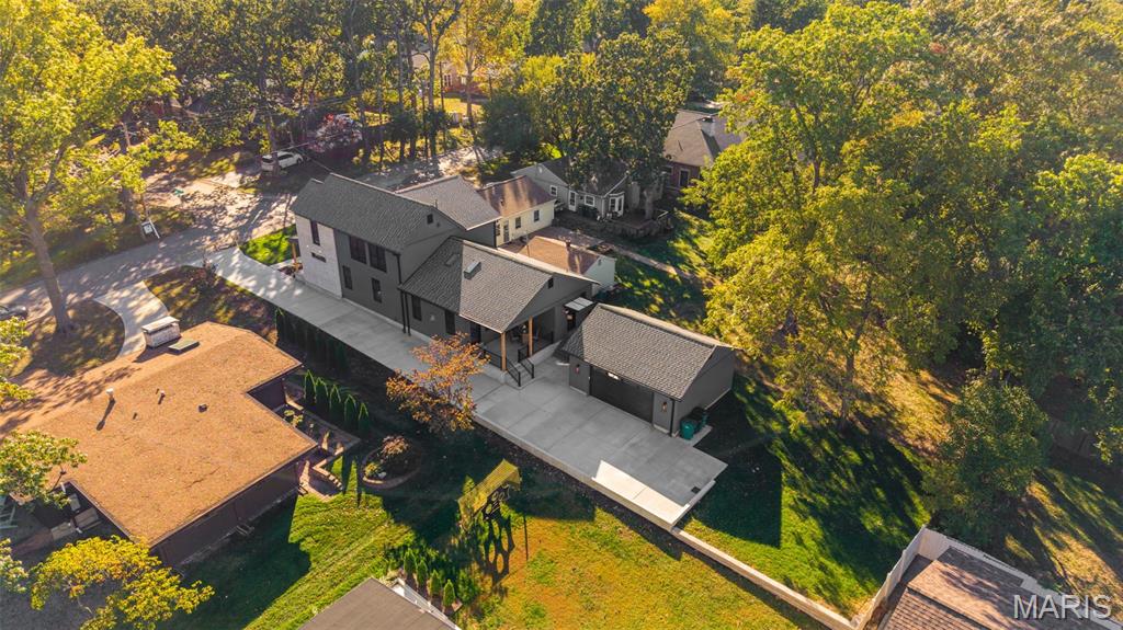 Photo of 335 Southside Avenue, St Louis, MO 63119 (MLS # 26062116)