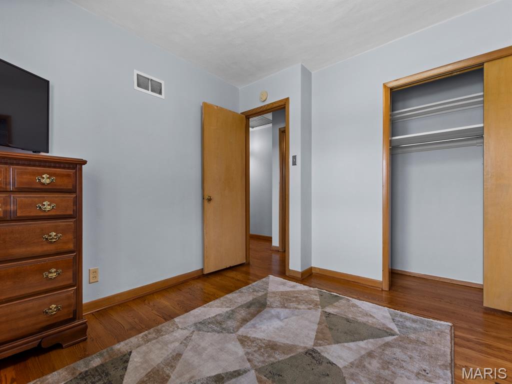 St Louis, Missouri 63129, United States, 3 Bedrooms Bedrooms, ,2 BathroomsBathrooms,Residential,Pending,179640