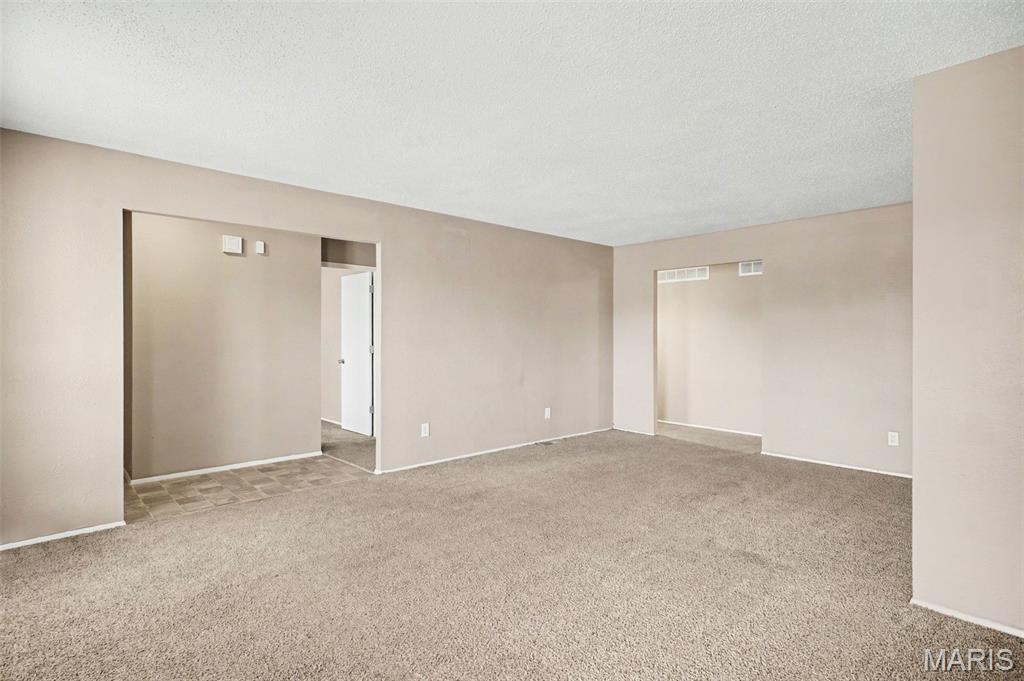 Seven Hills 3 - Residential