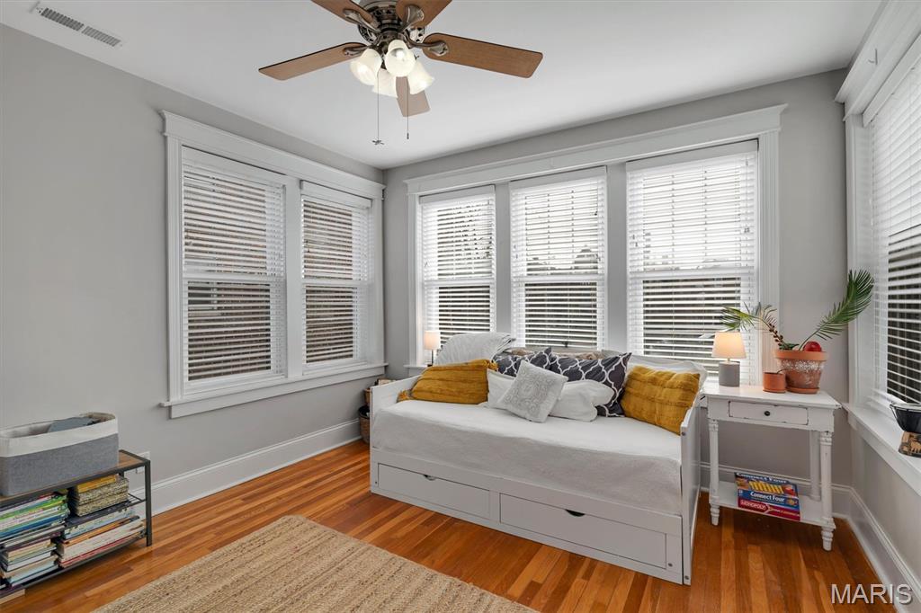 Rosebury Condo - Residential