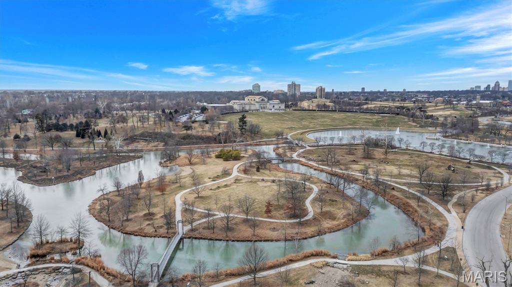 Rosebury Condo - Residential