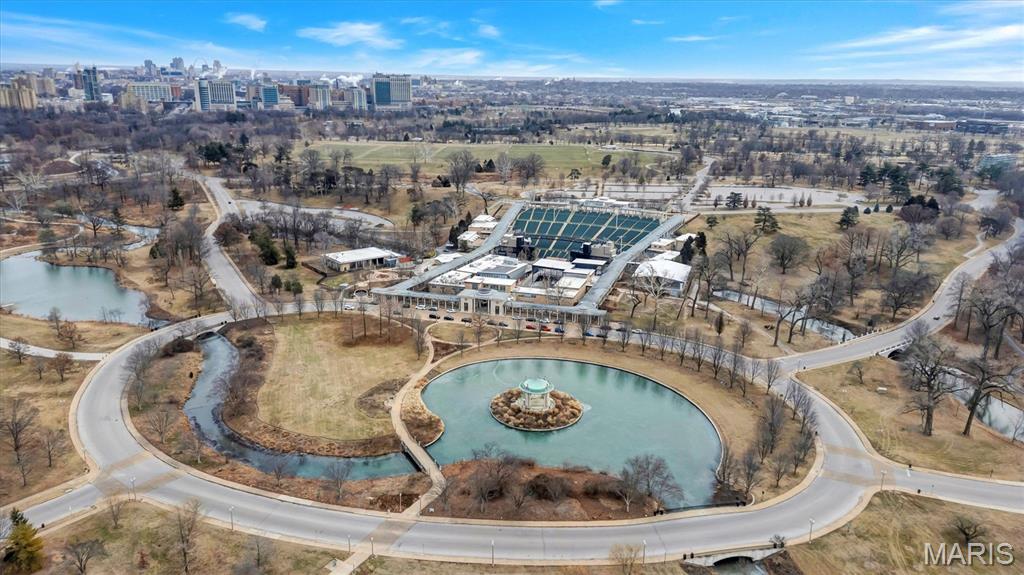 Rosebury Condo - Residential