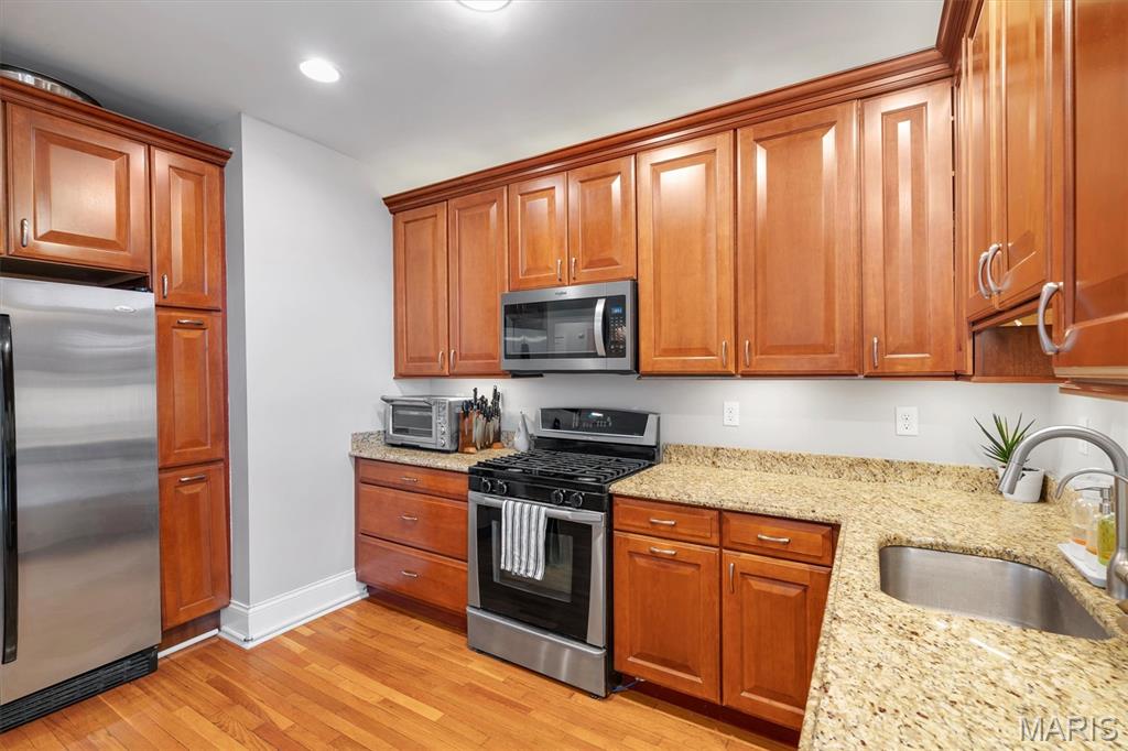 Rosebury Condo - Residential