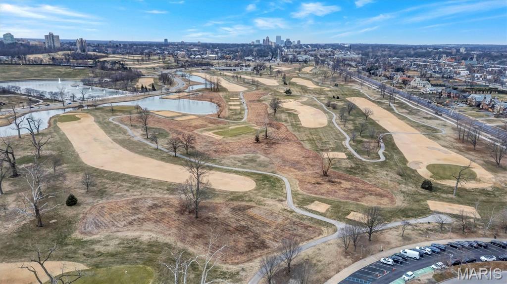 Rosebury Condo - Residential