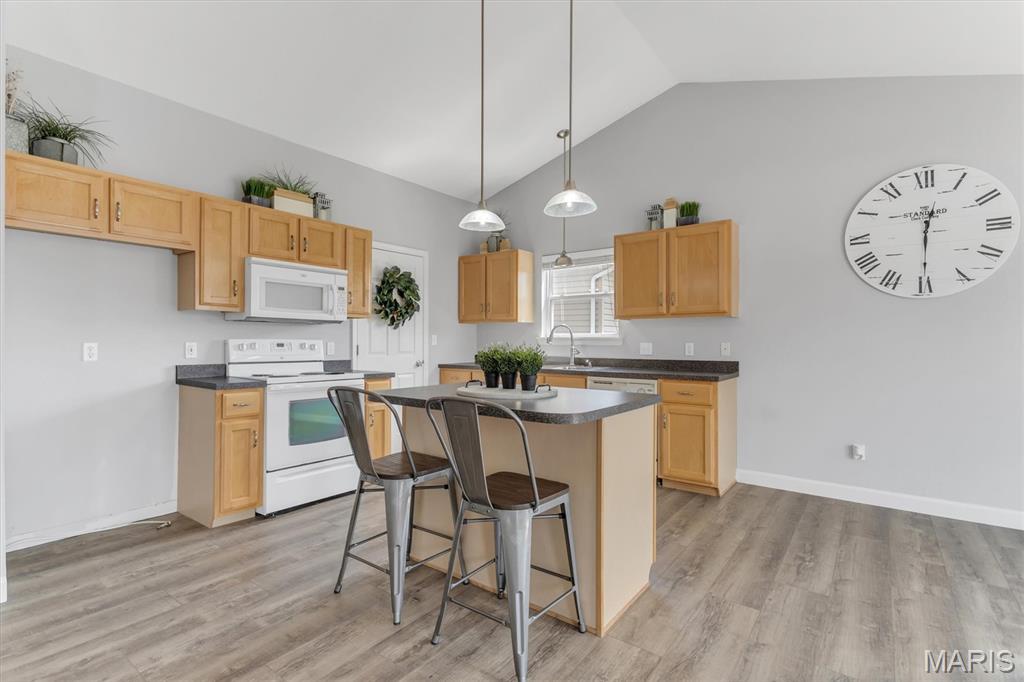 Villages/Arrow Rdg 02 - Residential