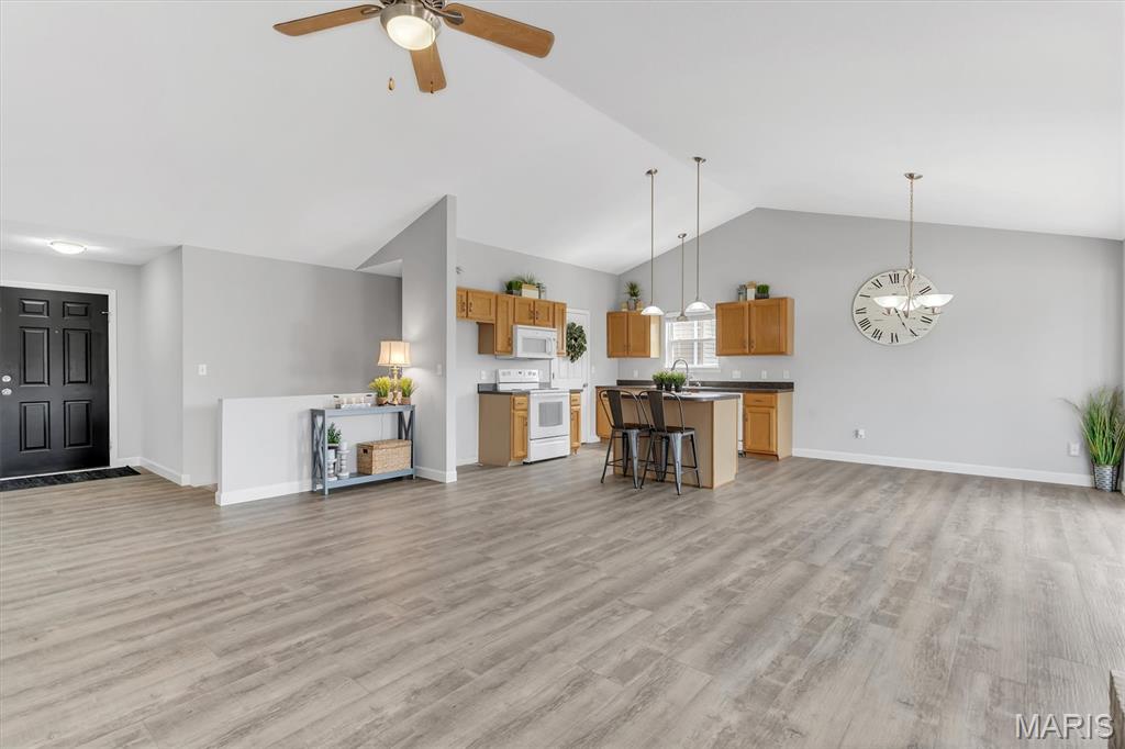 Villages/Arrow Rdg 02 - Residential