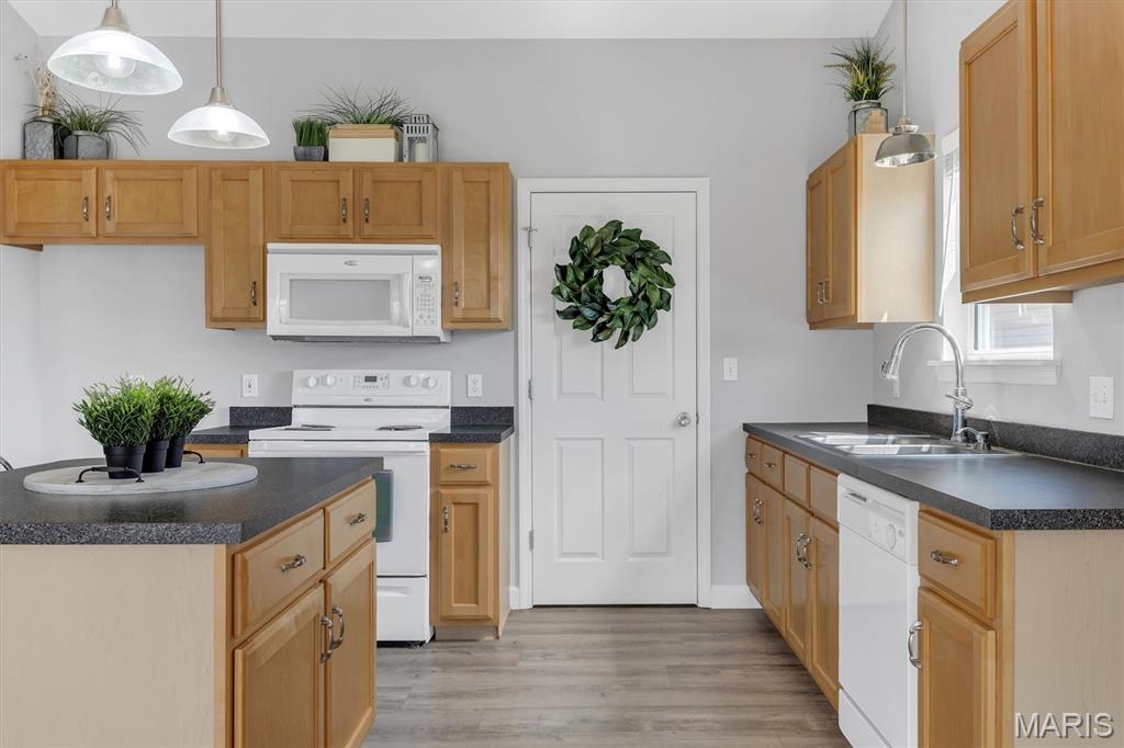 Villages/Arrow Rdg 02 - Residential