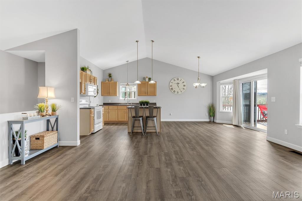 Villages/Arrow Rdg 02 - Residential