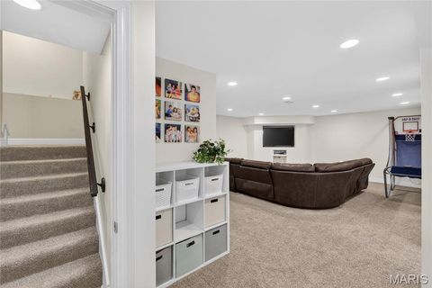 Tiny photo for 909 Cleveland Avenue, Kirkwood, MO 63122 (MLS # 26014172)