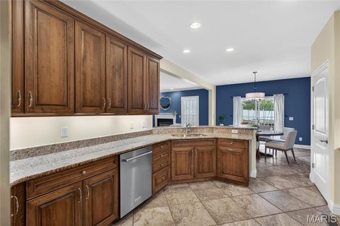 Tiny photo for 909 Cleveland Avenue, Kirkwood, MO 63122 (MLS # 26014172)