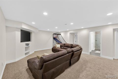 Tiny photo for 909 Cleveland Avenue, Kirkwood, MO 63122 (MLS # 26014172)