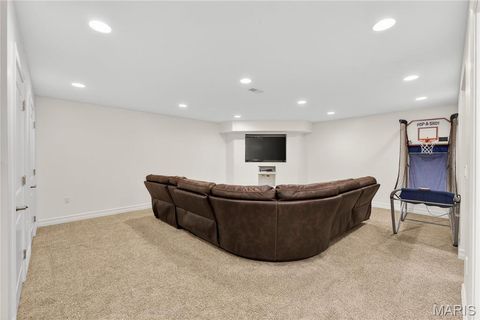 Tiny photo for 909 Cleveland Avenue, Kirkwood, MO 63122 (MLS # 26014172)