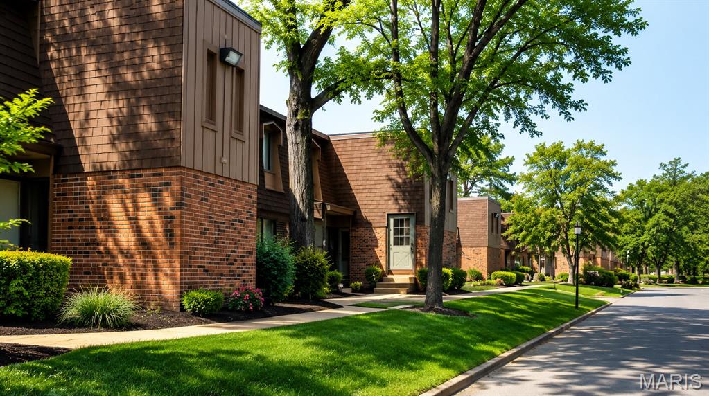20 Arbor Village Court