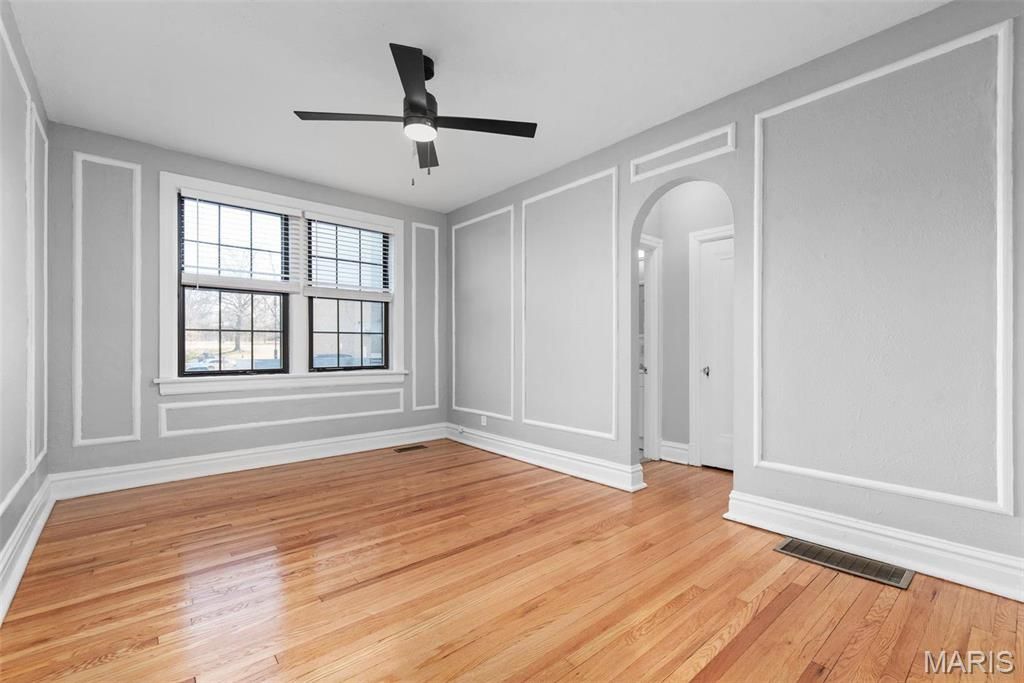 Photo of 6218 Northwood Avenue #11, St Louis, MO 63105 (MLS # 26003423)