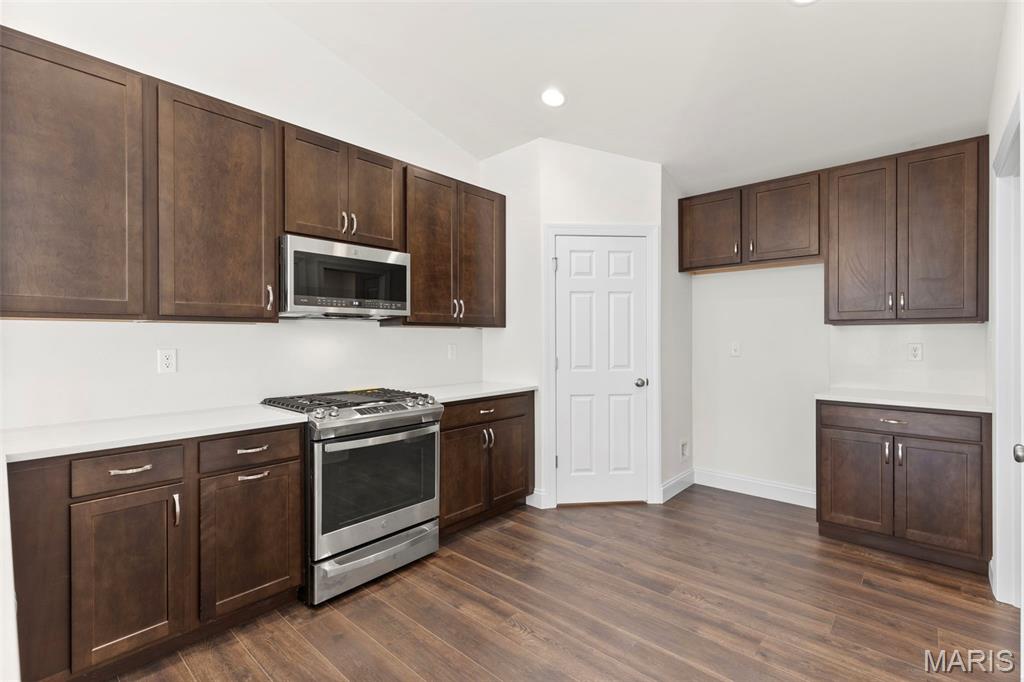 Post Farms Enclave 113 - Residential