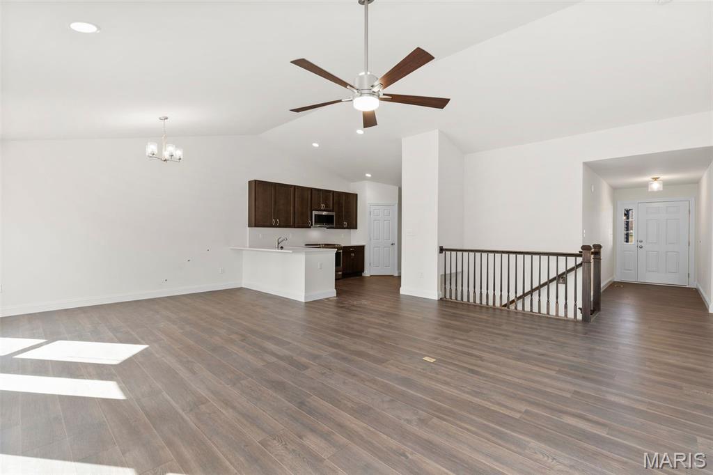 Post Farms Enclave 113 - Residential