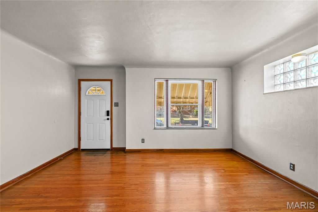 Photo of 5477 Loughborough Avenue, St Louis, MO 63109 (MLS # 26009211)