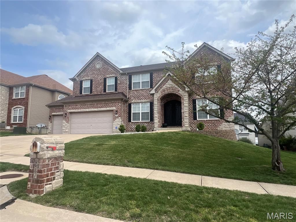 Photo of 977 Bentley Park Circle, OFallon, MO 63368 (MLS # 26020273)