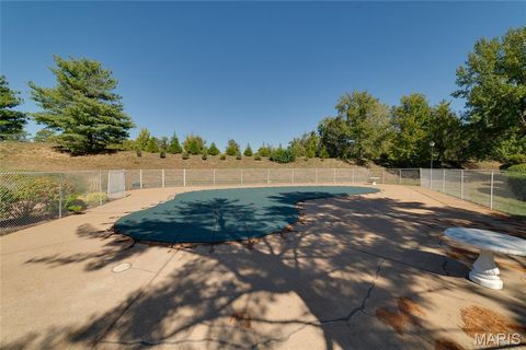 Tiny photo for 15593 Bedford Forge Drive #6, Chesterfield, MO 63017 (MLS # 25068898)