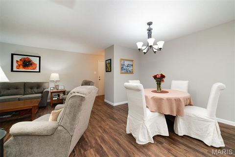 Tiny photo for 15593 Bedford Forge Drive #6, Chesterfield, MO 63017 (MLS # 25068898)