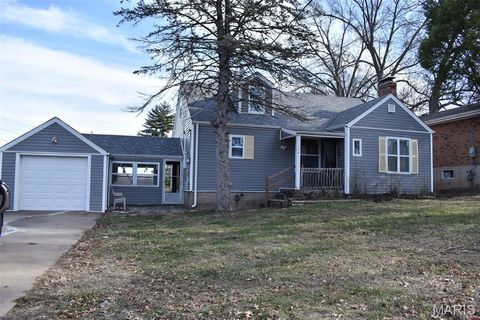 324 N Dade Avenue Ferguson MO 63135