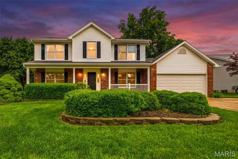 Photo of 2110 Beckewith Trail, OFallon, MO 63368 (MLS # 26030738)