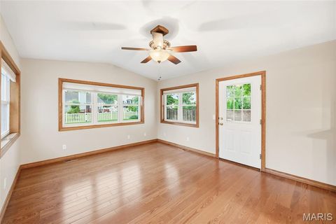 Tiny photo for 2110 Beckewith Trail, OFallon, MO 63368 (MLS # 26030738)