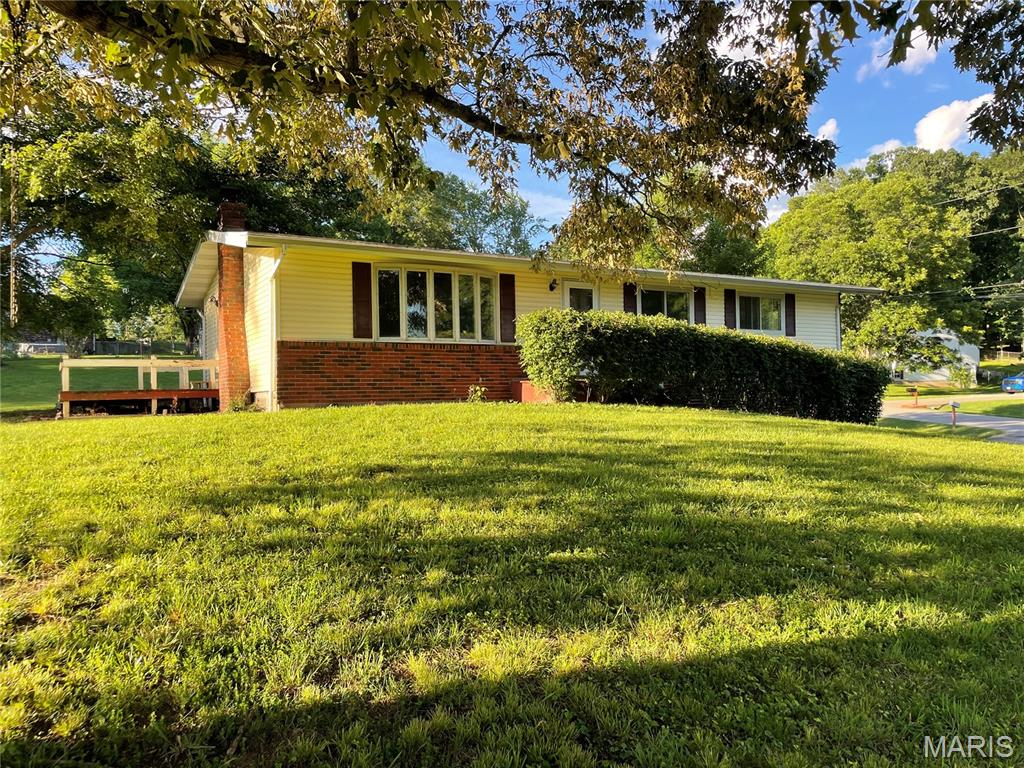 Photo 1 of 20 — 117 Edgewood Road, Jackson, MO 63755