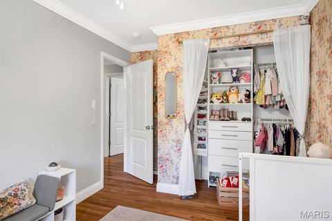 Tiny photo for 42 Chestnut Avenue, Webster Groves, MO 63119 (MLS # 25074407)