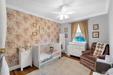 Tiny photo for 42 Chestnut Avenue, Webster Groves, MO 63119 (MLS # 25074407)