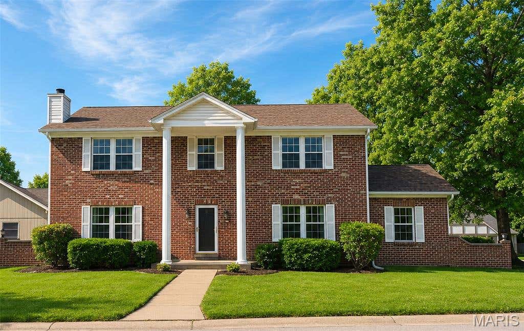 Photo of 110 Antoinette Terrace, Lake Saint Louis, MO 63367 (MLS # 26037484)