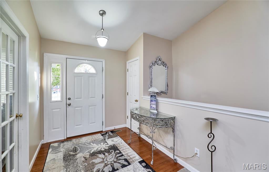 261 Glen Meadows Court